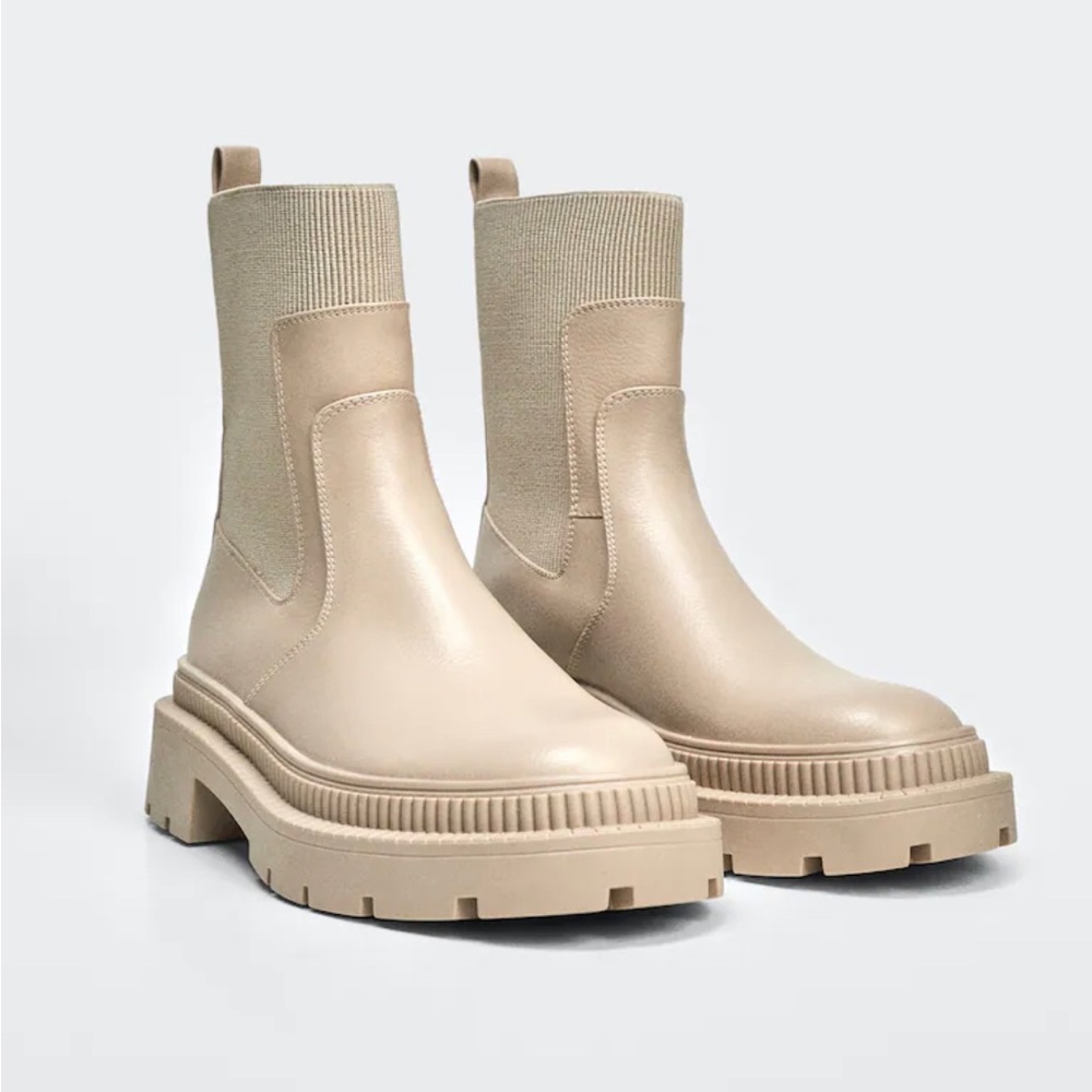 Super cute Mango boots in a perfect taupe color! Never been worn.
